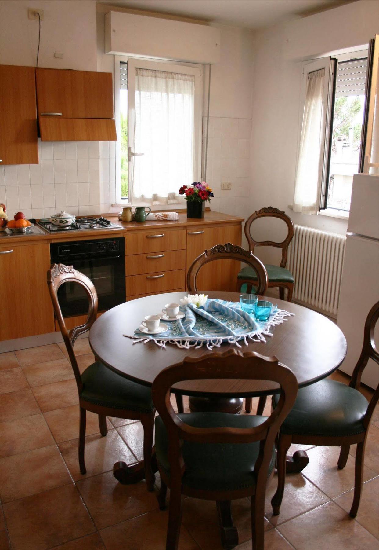 Residenza Manuela Appartement Riccione Buitenkant foto